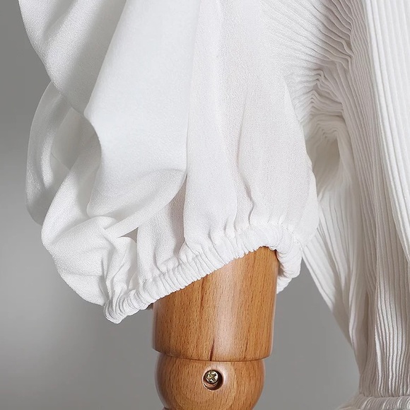 Blouse - Picture 6 of 6